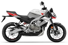 aprilia tuono 457